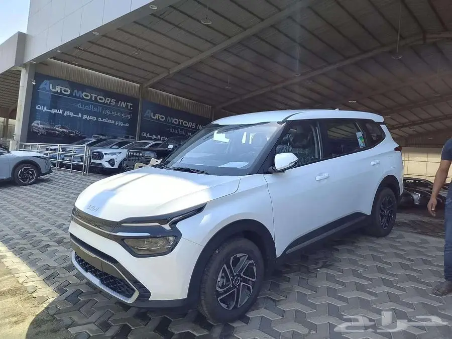 كيا كارينز GLS2025ااقل قسط بدون دفعه اولى 50 خصم ع باقه عازل 1