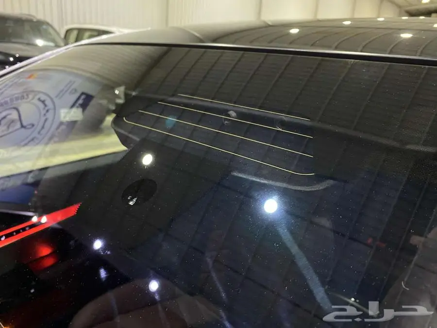 بي ام دبليو 735i 2025 ابيض داخل احمر الفئة السابعة خليجي 26