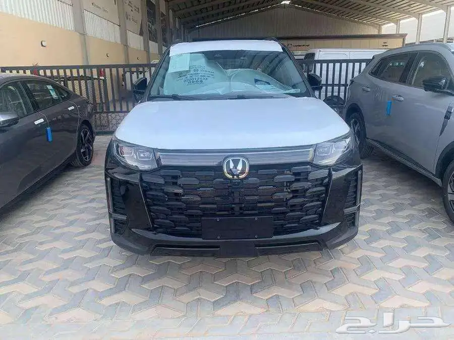 شانجان cs95 2026 ( رويال - رويال بلاك اديشن ) 10