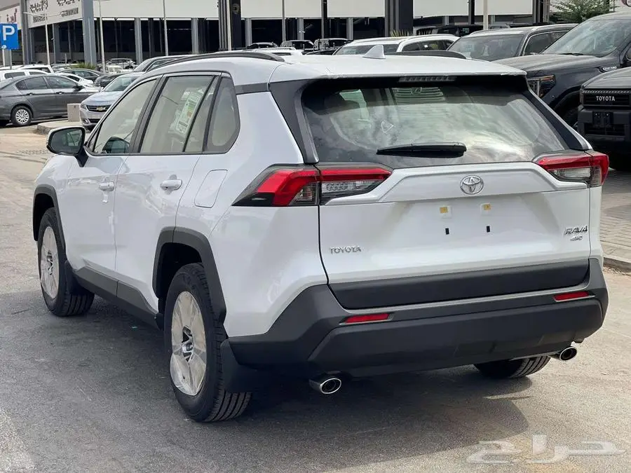 تويوتا راف فور xle خليجي ماكينة 2500 دبل 2025 كاش واقساط 4