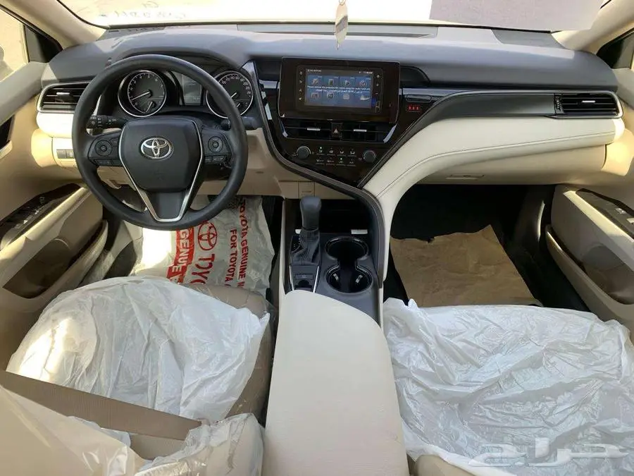 تويوتا كامري LE مطور بنزين موديل 2024 8