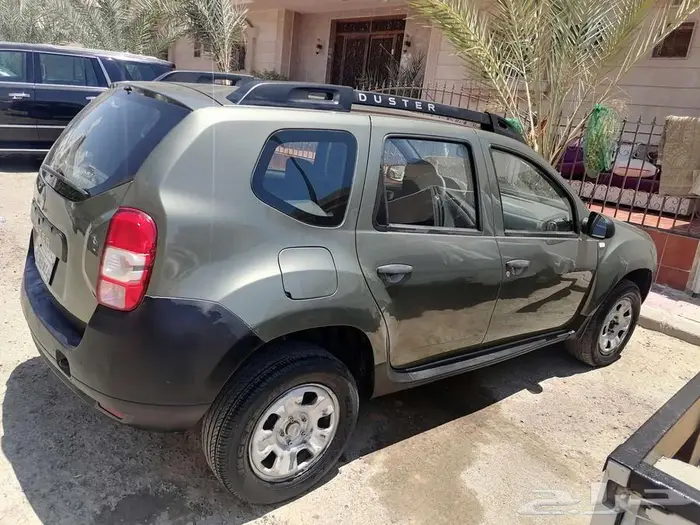 رينو داستر بحالة جيدة موديل 2015 للبيع 15