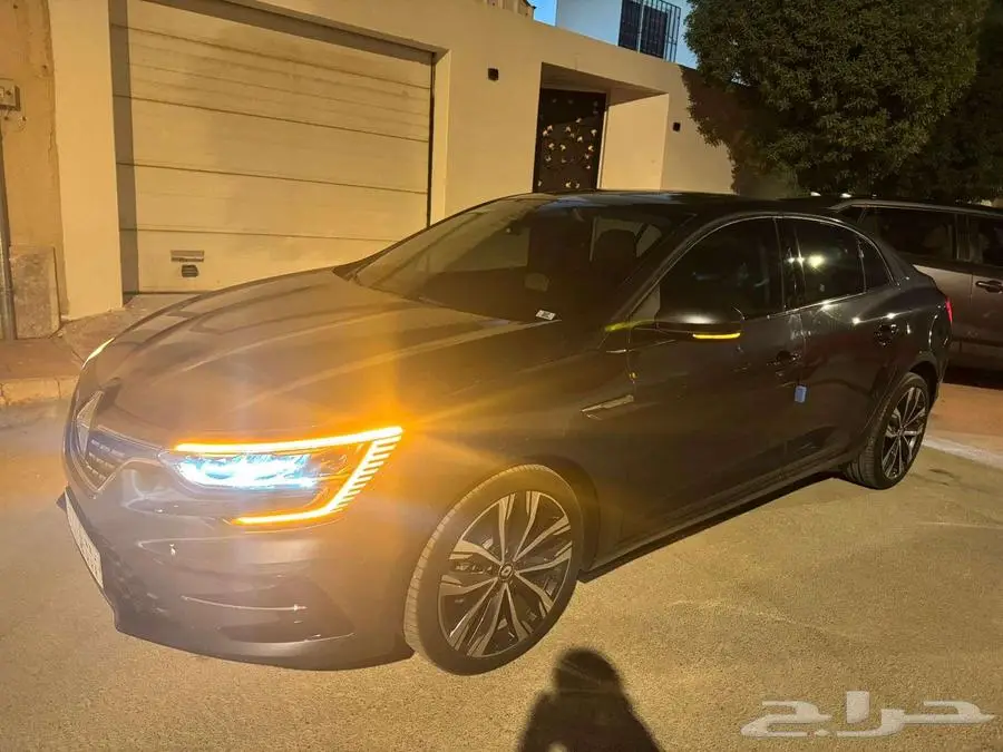 Renaul Megane LE PLUS Leather 2025   رينو ميجان كسر زيرو index