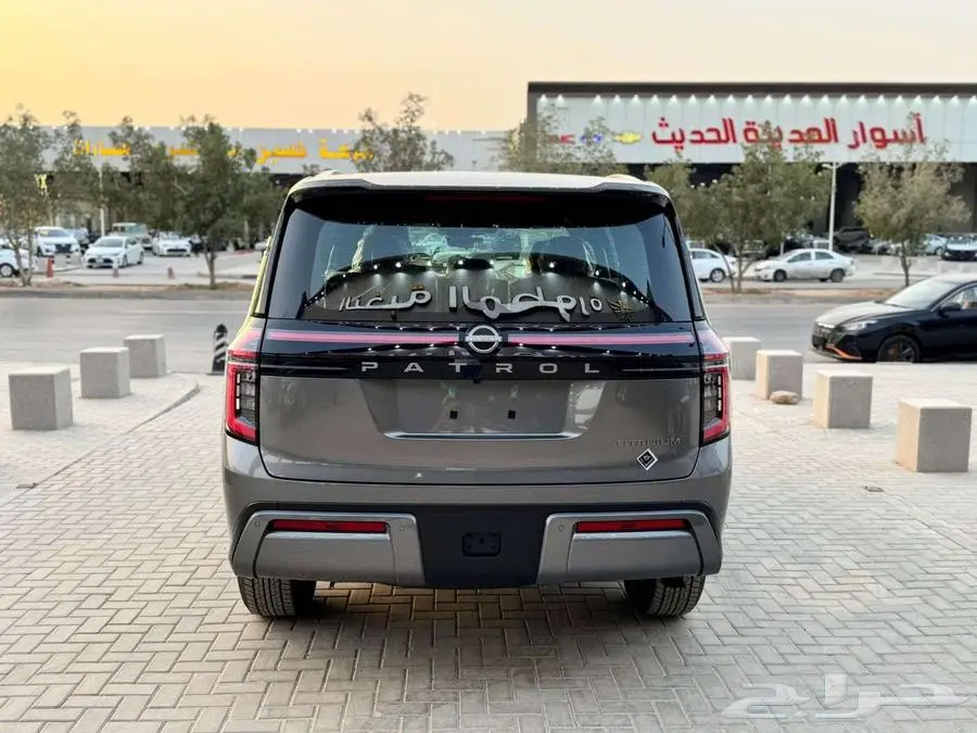 نيسان باترول تيتانيوم تنفس طبيعي موديل 2025 10