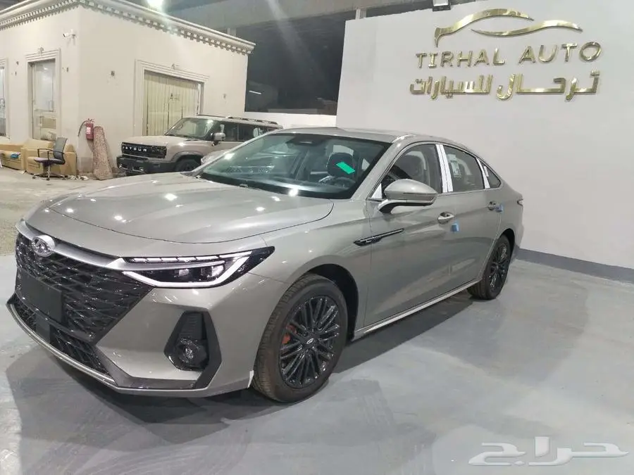 شيري اريزو 8 كمفورت موديل 2025 كاش وبنك 12