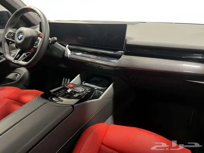 BMW M5 2025 V8 AWD سعر مميز جدا 16