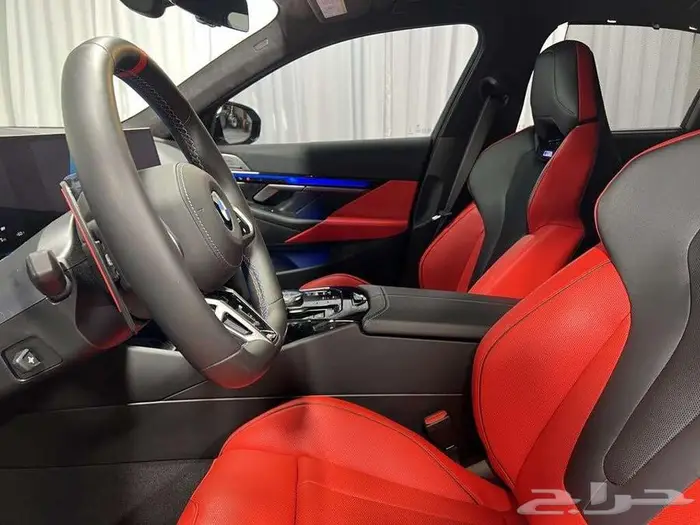 BMW M5 2025 V8 AWD سعر مميز جدا 24