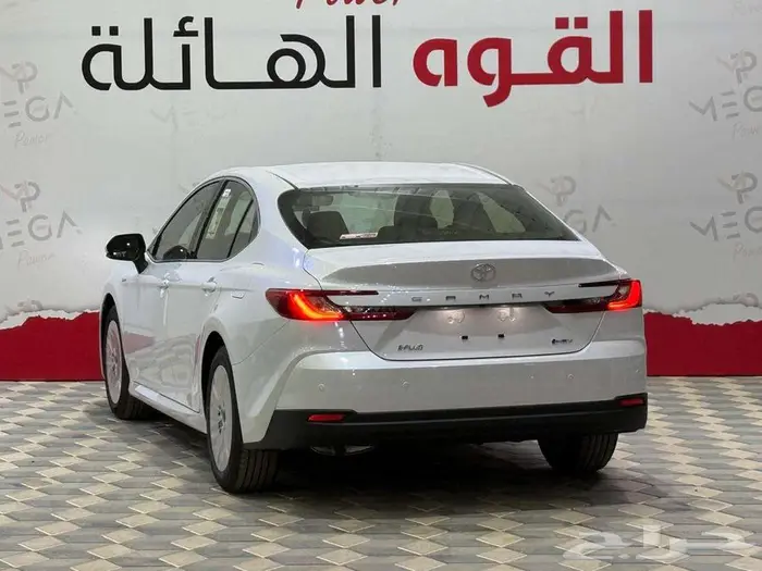 كامري هايبرد 2025 E-PLUS   رفاهية هايبرد... وسعر لا يقارن 19