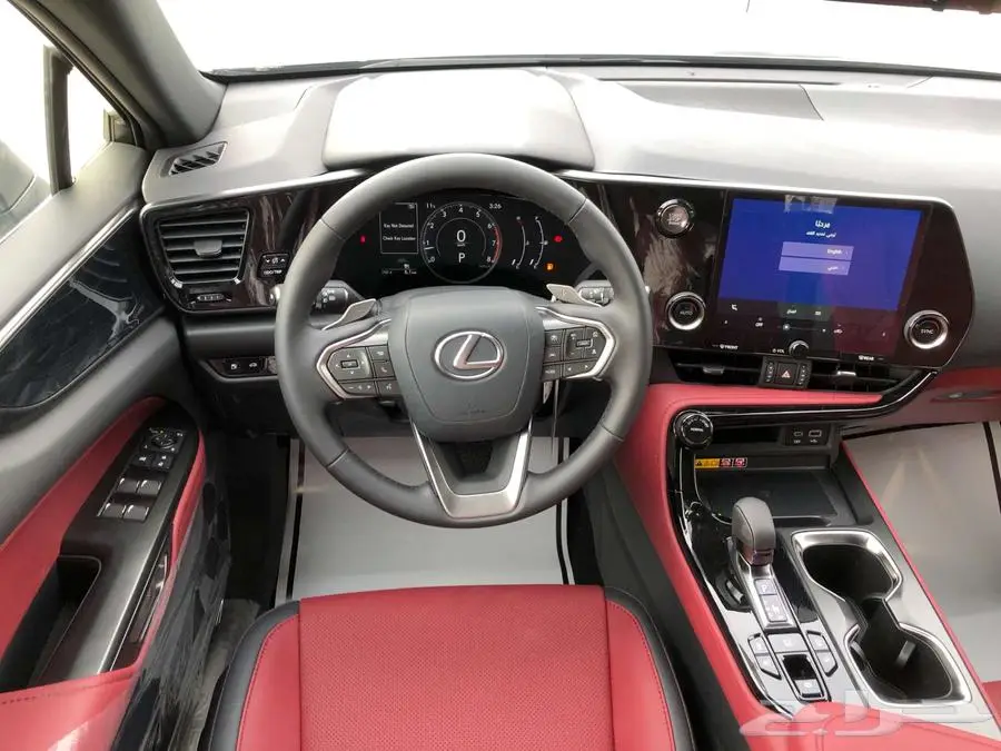لكزس NX 350 AA 2025 تيتانيوم داخلي احمر 5