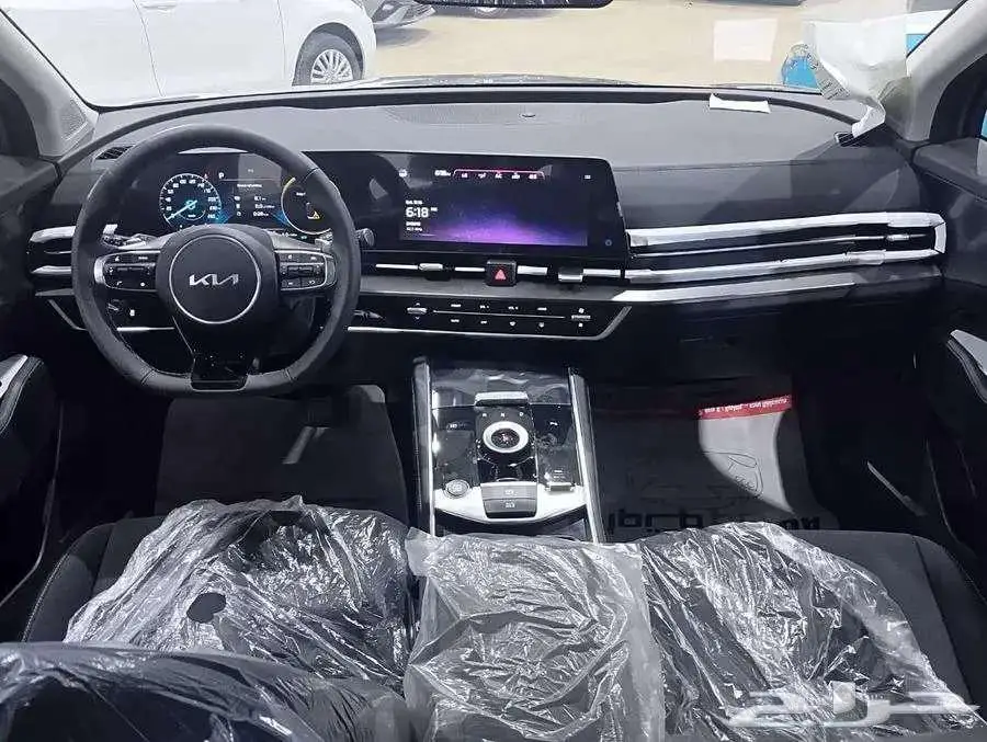 كيا اسبورتاج استاندر ونص فل موديل 25 6