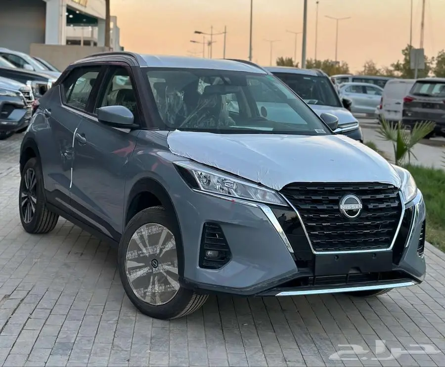 نيسان كيكس SV 2024 نص فل وفل كامل الخضر للسيارات - خريص 0