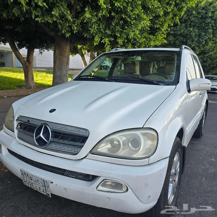 جيب مرسيدس ML موديل 2005 32