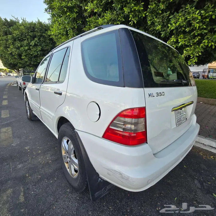 جيب مرسيدس ML موديل 2005 23