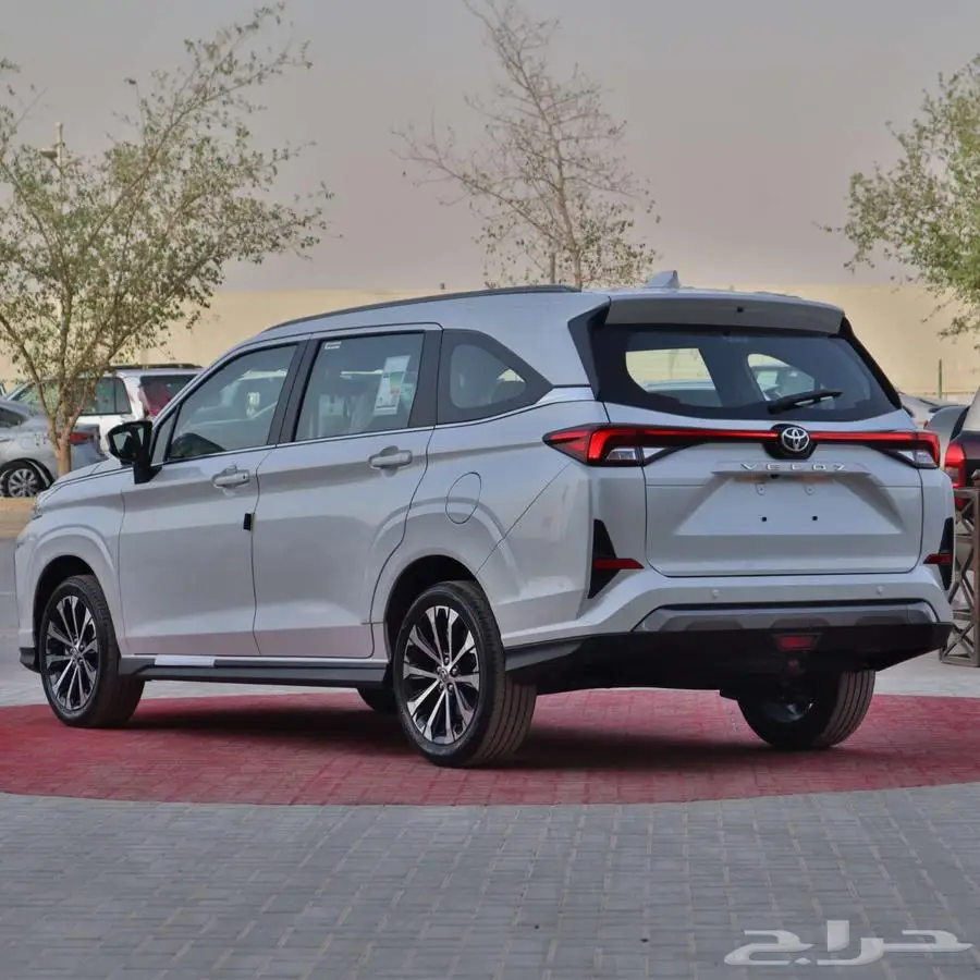تويوتا فيلوز GLX بنزين 2025 سعودي فرع جده 3