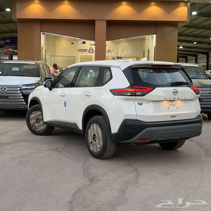 نيسان اكس تريل 5 راكب بدون دبل 2025 - عرض الكاش 3