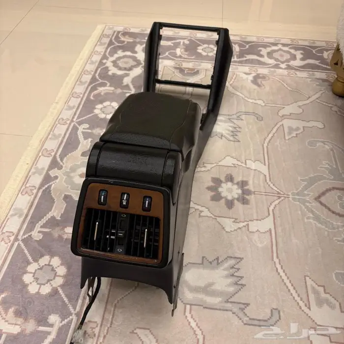 كونسول مع مسجل شبح مرسيدس 5