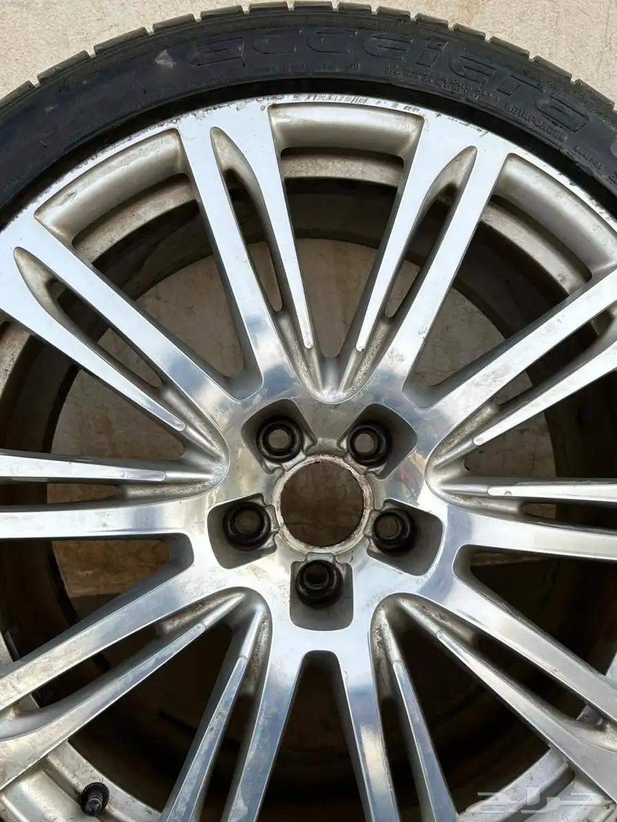 جنوط اودي A8 L مقاس R20 5
