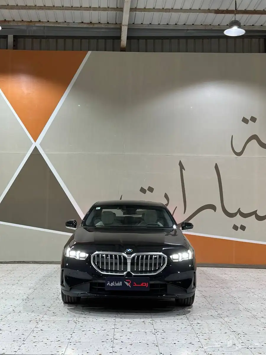 بي ام دبليو 520i 2024 . رصد الفخامة index