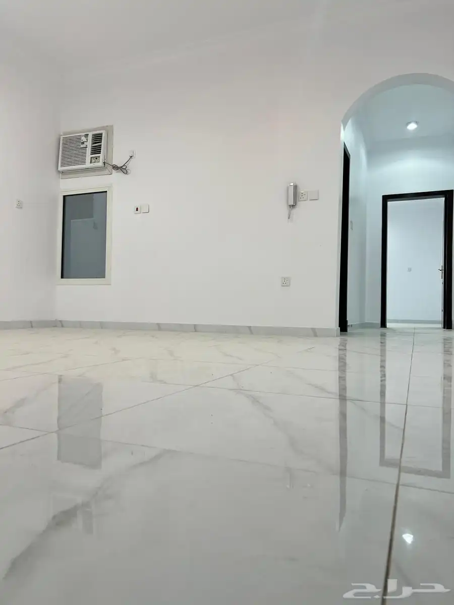 شقه للايجار بالدمام بحي النور سعر 25 الف جديده 5