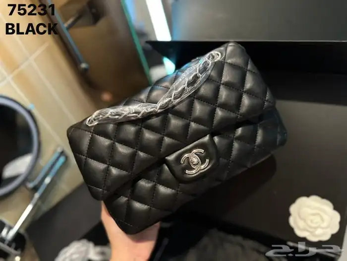 شنط نسائية. 37