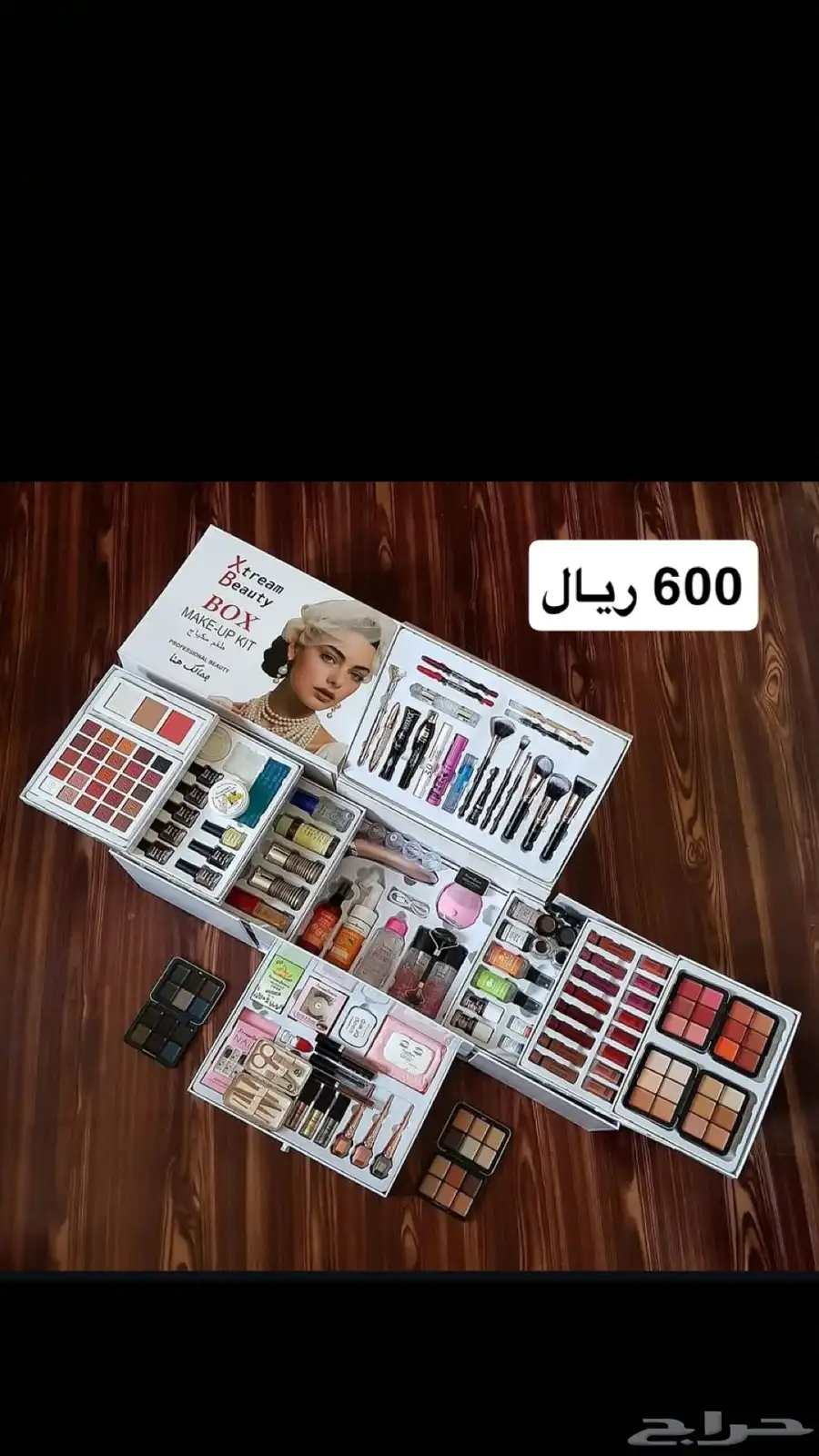 طقم مكياج ومناكير بوكسات 41