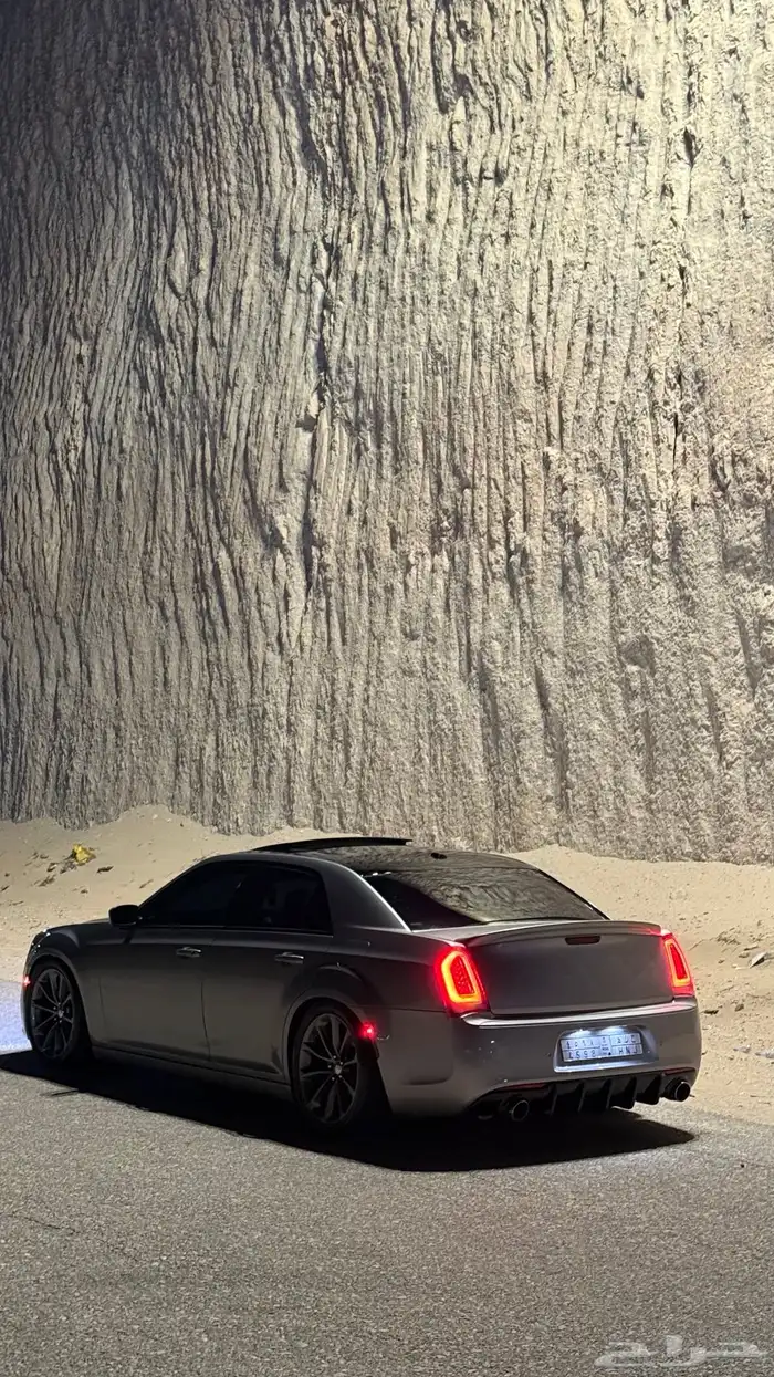 كرايسلر 2015 V8 8