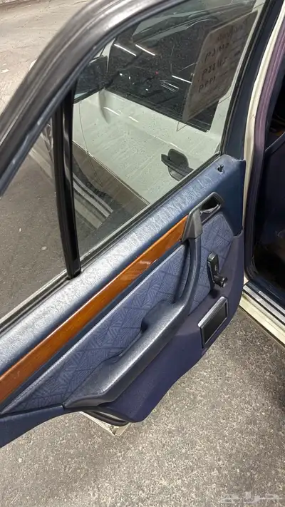 مرسيدس بنز E200 10