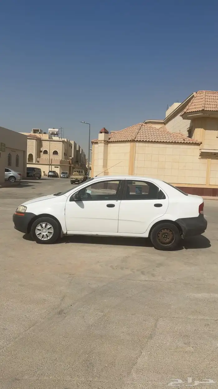 للبيع سيارة شفرولية افيو 2