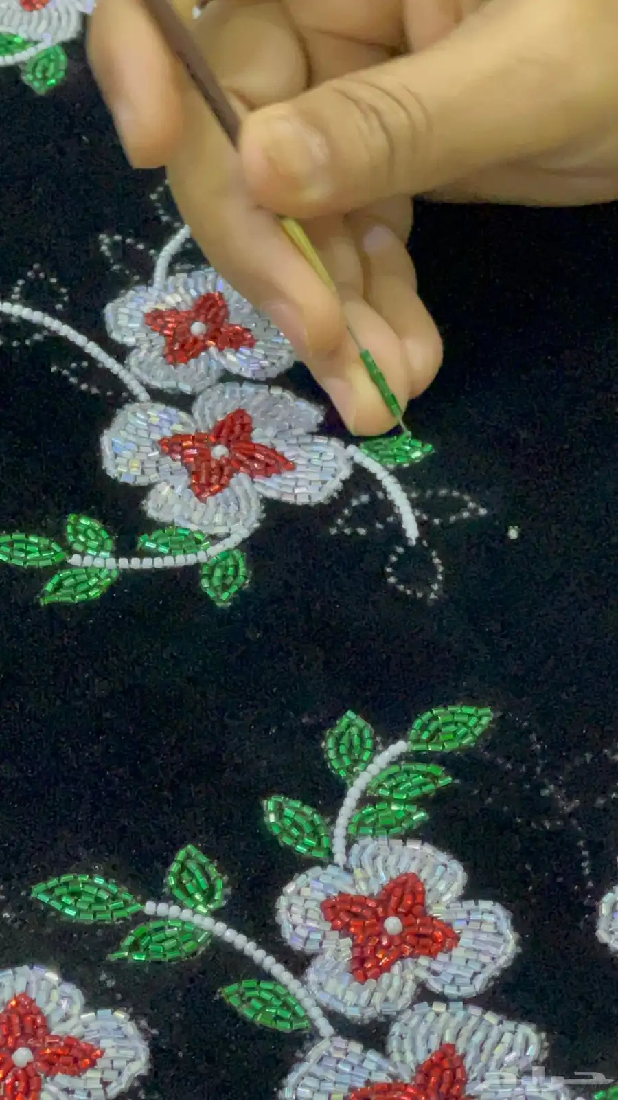 تطريز فخم بدقة عالية وتصاميم تبرز جمالك 2