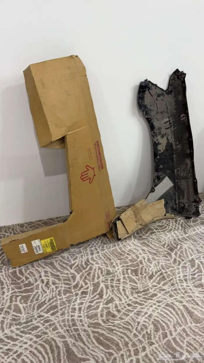 طقم رفارف جديد أصلي وكالة 0