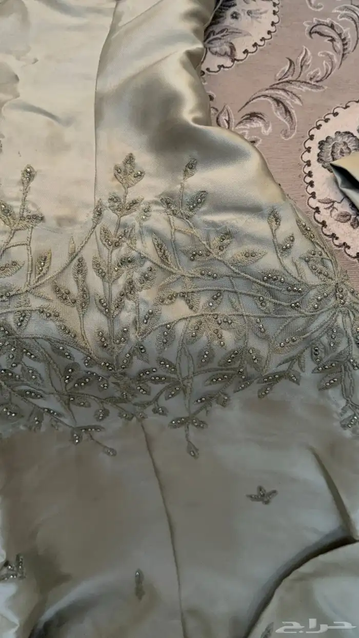 فستان انيق للاجار او البيع 1