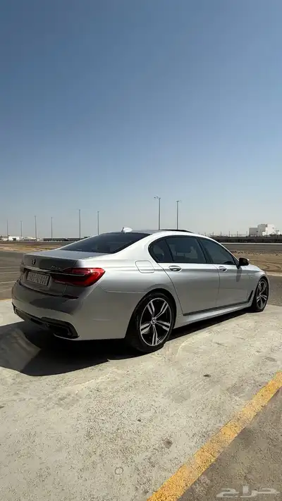 بي ام دبليوkit M 740 2