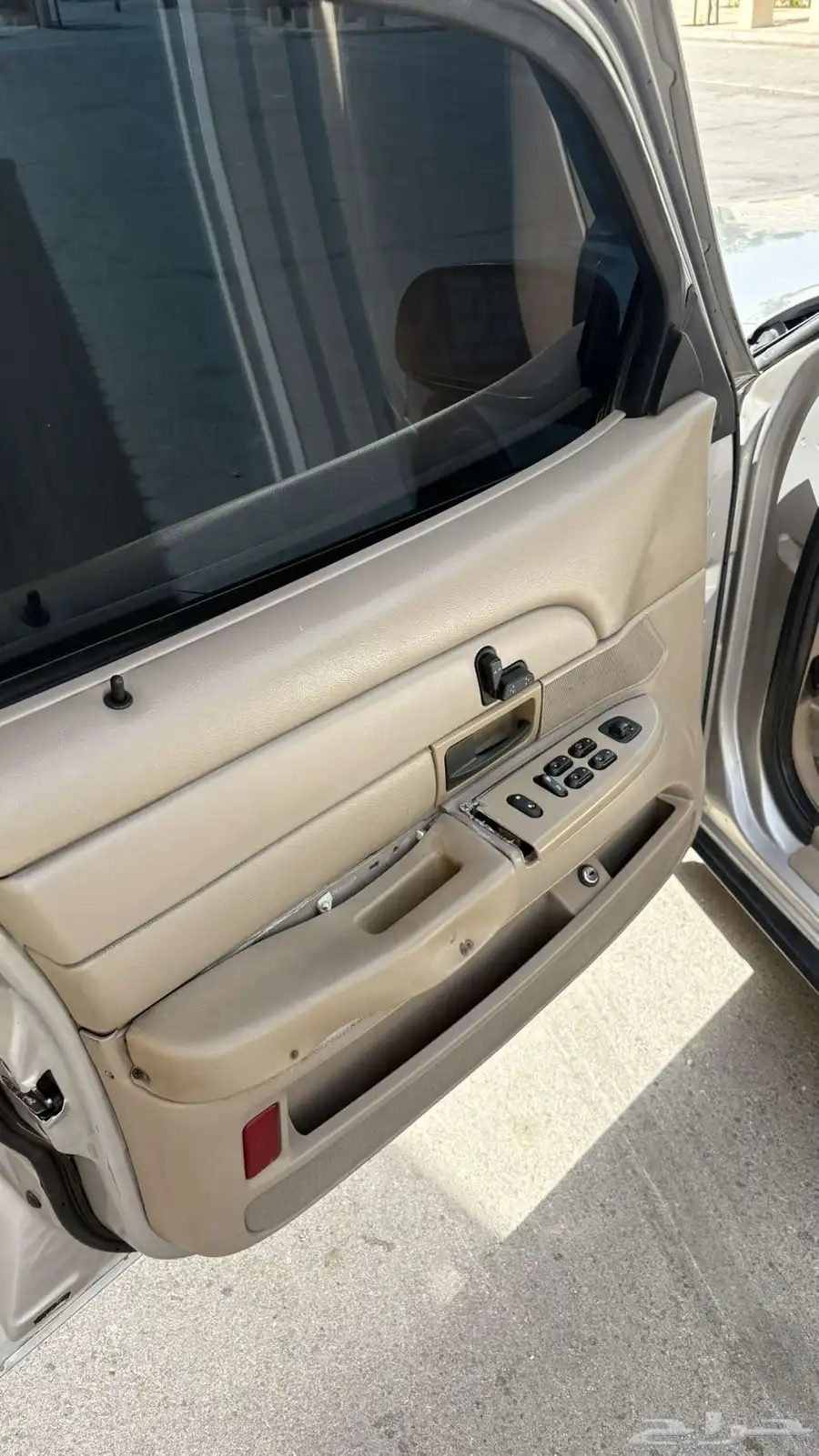فورد فكتوريا للبيع أو للبدل شبه مخزن 12
