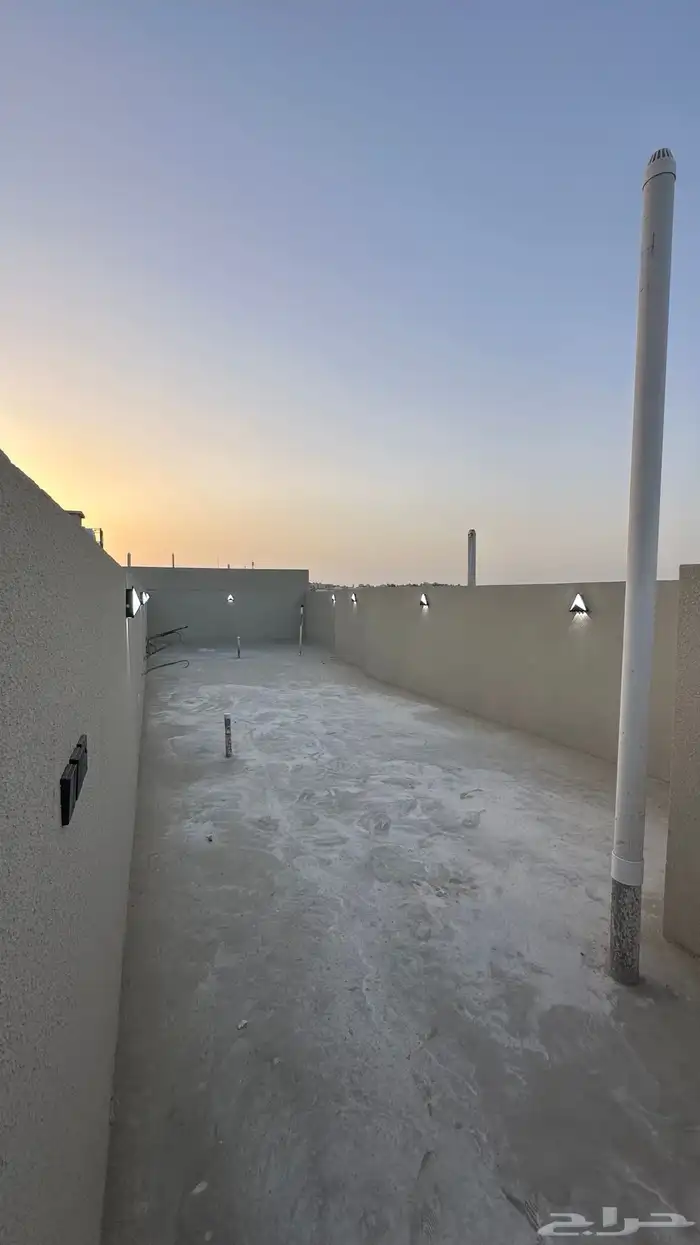 شقق ارضيه وعلويه للبيع خميس مشيط مخطط الراجحي 35