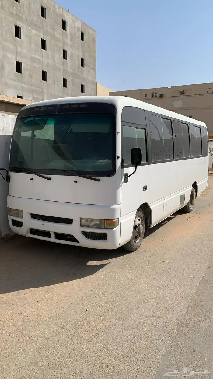 باص نيسان 0