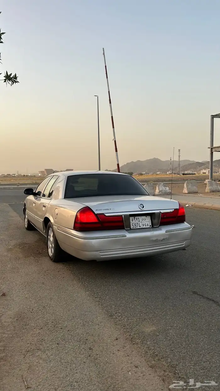 فورد ماركيز موديل 2005 13