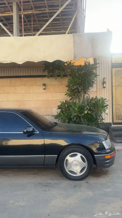 لكزس 8