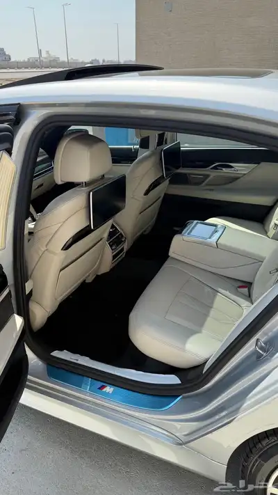 بي ام دبليوkit M 740 11