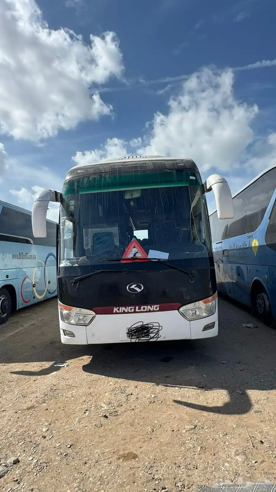 bus available for rent with driver model 2015 AC is workin 1