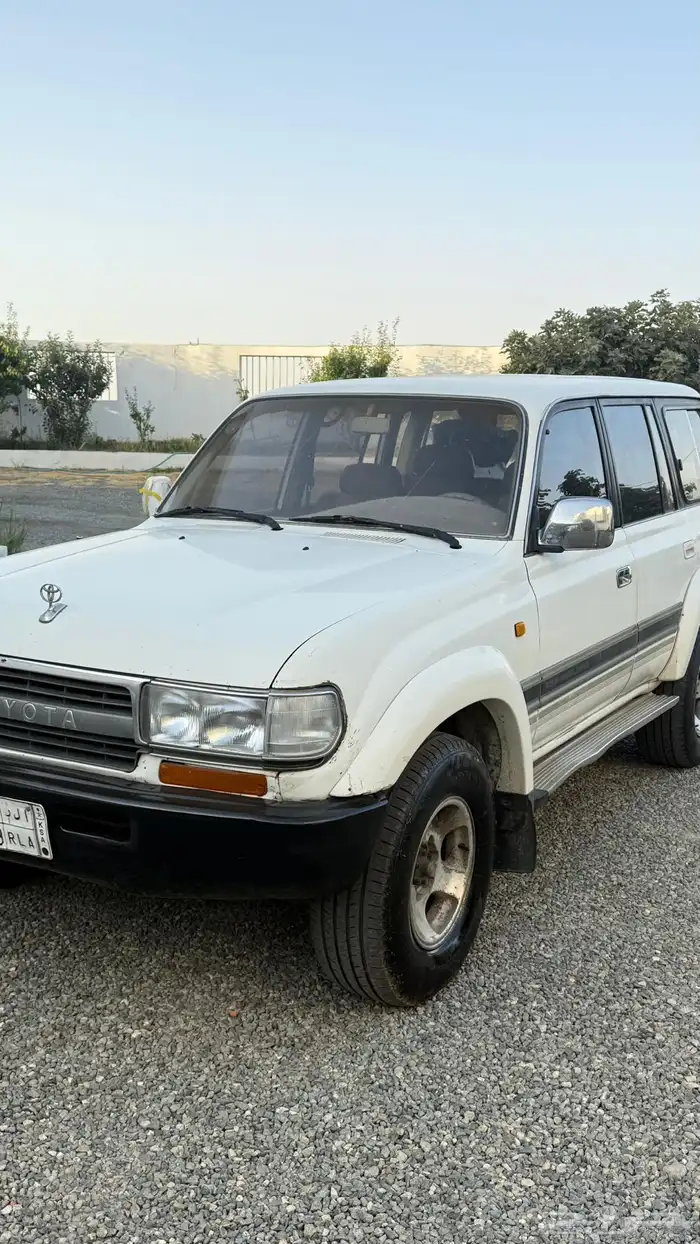 لاندكروزر 1993. VXR 5