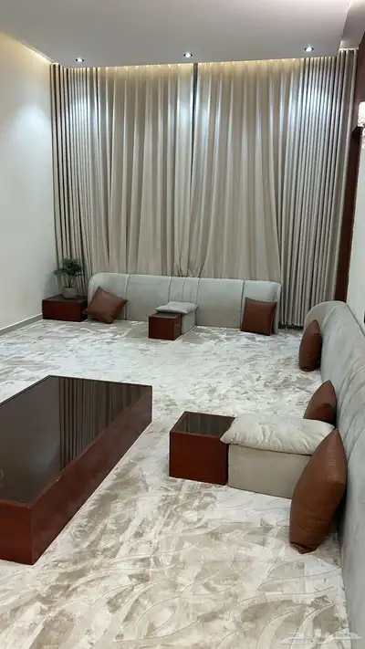 للبيع مجلس جديد مودرن لون   ستارة   طاولات 2