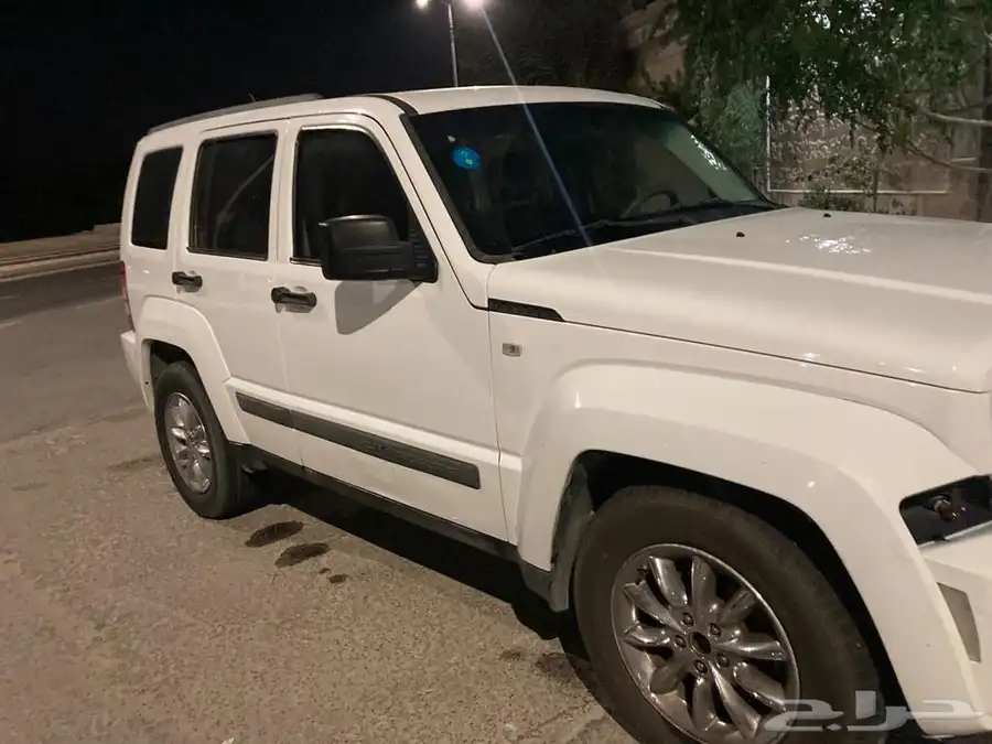 جيب كرايسلر 2012 4