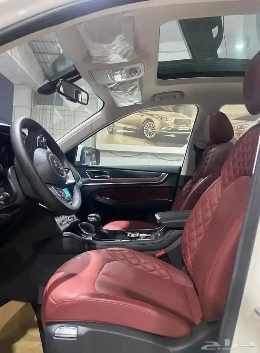 ام جى RX8 لكجرى موديل 2024 index