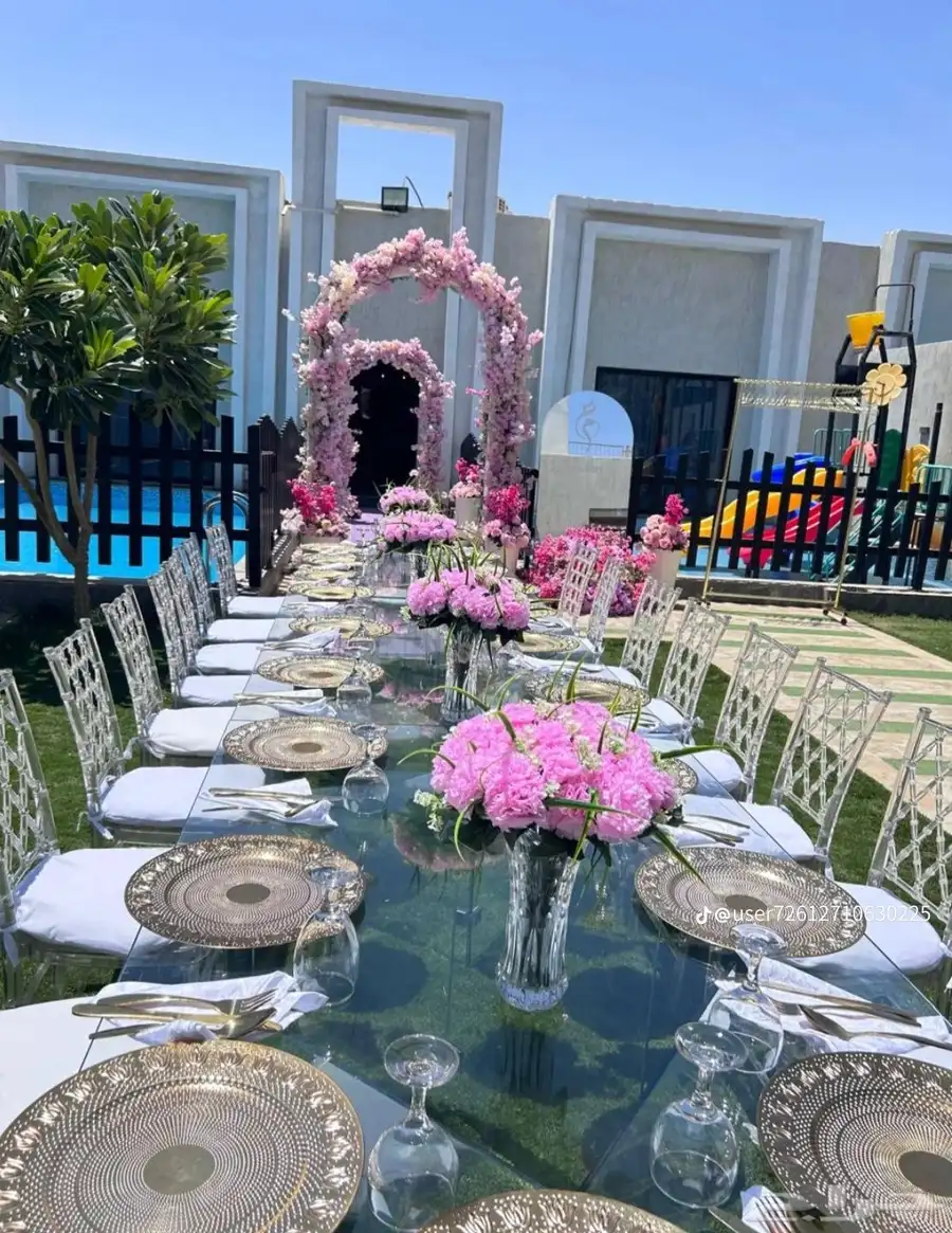 تاجير طاولات طعام قزاز خشب فيابي 13