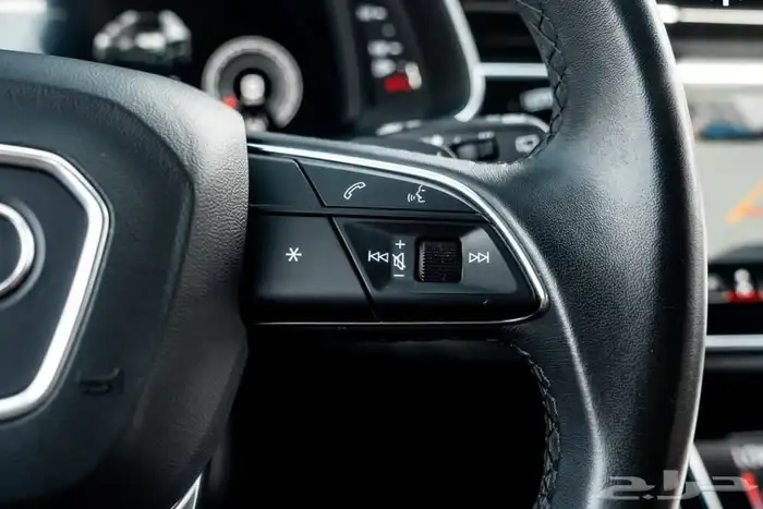 اودي كيو ثمانية AUDI Q8 Progressive Panoroof موديل 2023 15