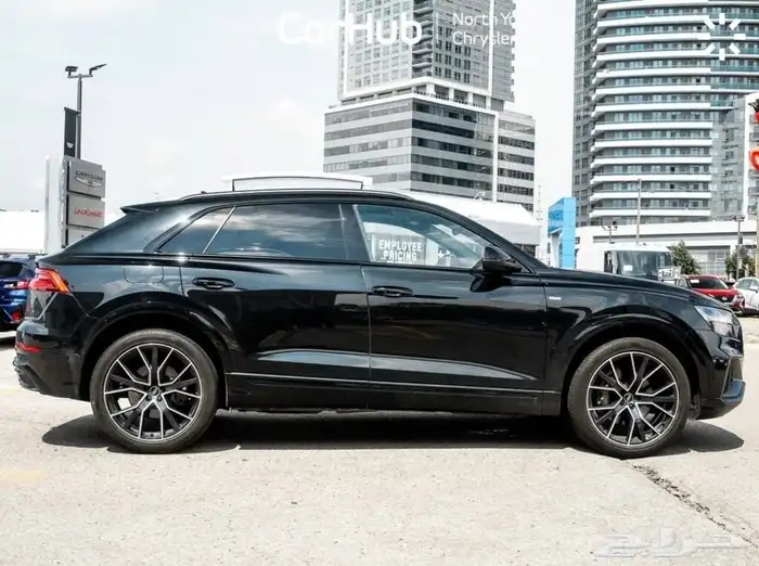 اودي كيو ثمانية AUDI Q8 Progressive Panoroof موديل 2023 4