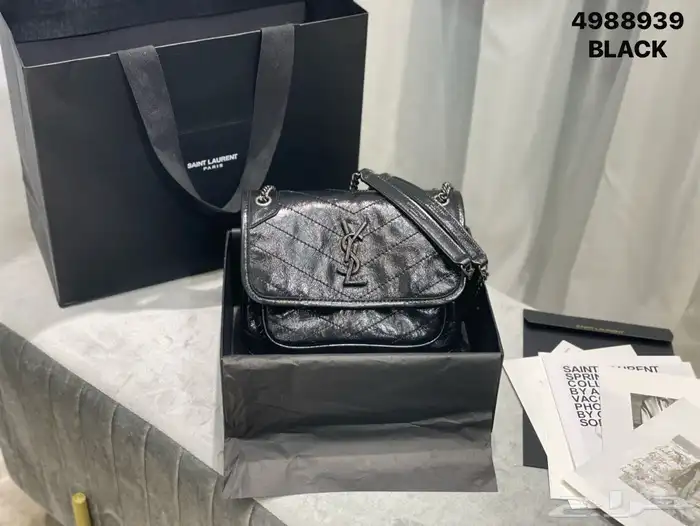 شنط نسائية. 17