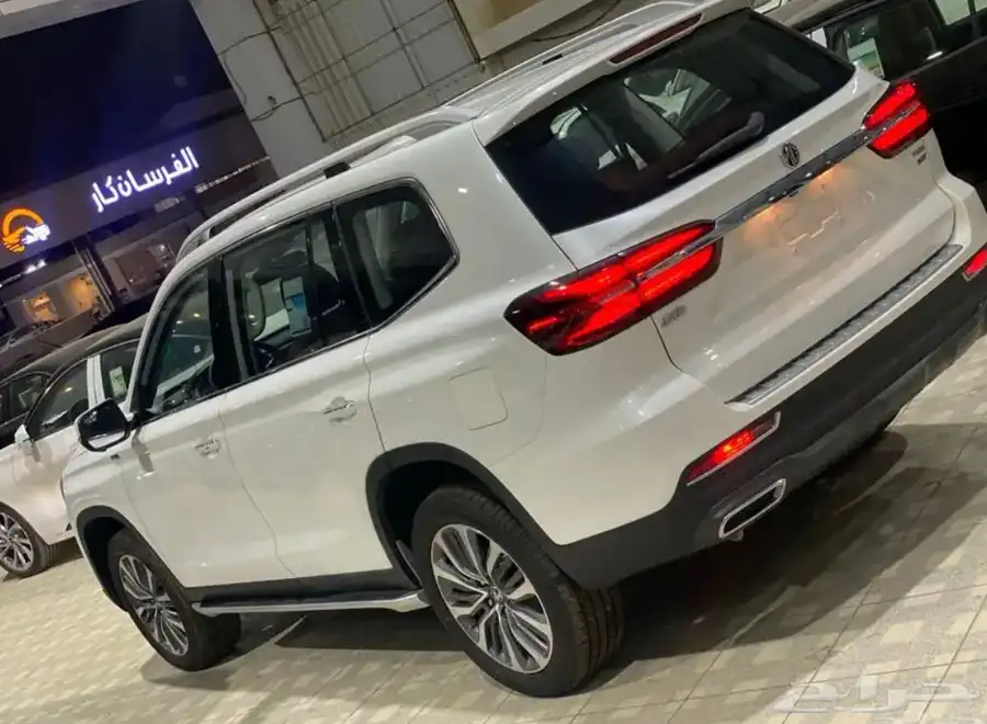 ام جى RX8 لكجرى موديل 2024 index