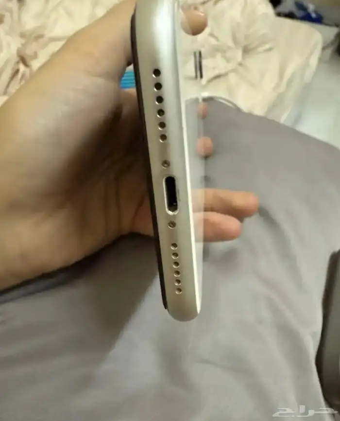 جوال ايفون 4