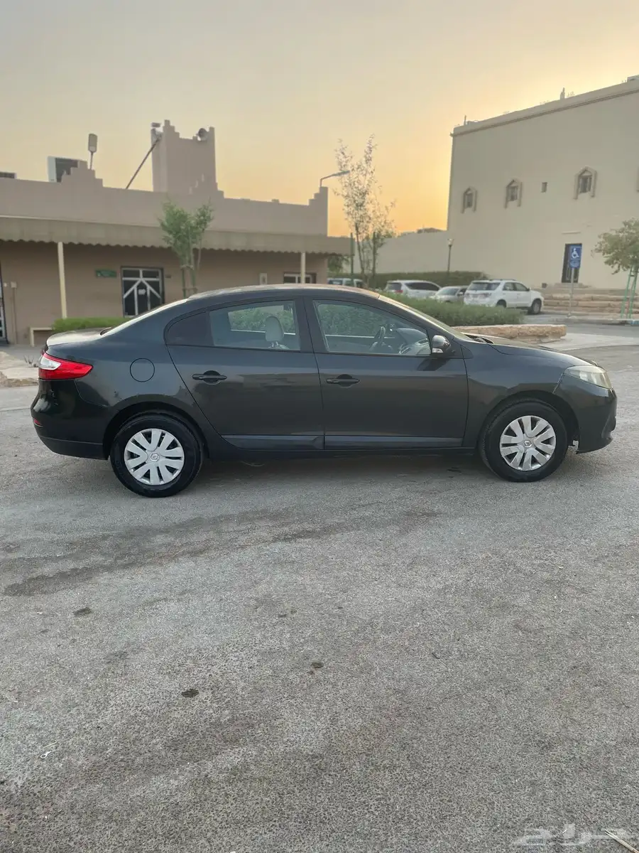 رينو فلونس fluence موديل 2015 6